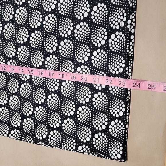 LuLaRoe Size S Black with Abstract White Circles Bodycon Pencil/Bandage Skirt - Picture 6 of 9